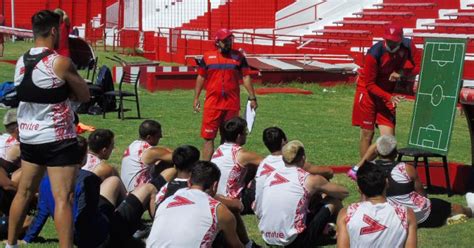 Quiénes son los futbolistas a prueba en Los Andes